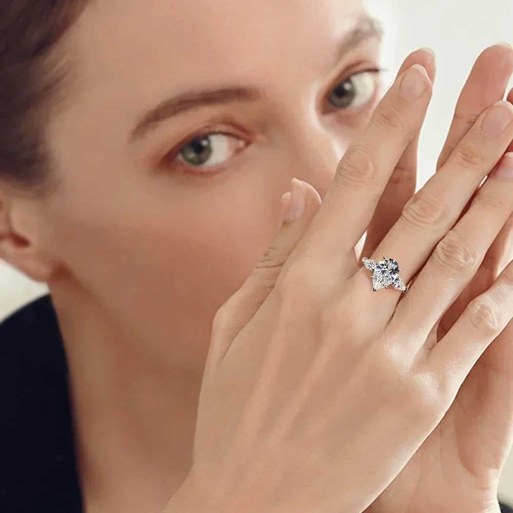 3-carat Water Drop She Moissanite Womens Engagement Ring 925 Pure Silver Pear Cut D-Color Diamond Wedding Ring W250109