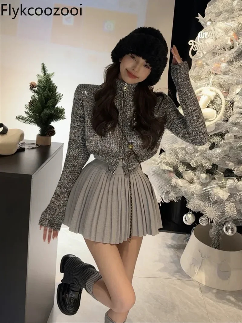 Women Autumn and Winter Fashion Temperament Sequin Knit Sweater High Waist Slimming Pleated Skirt Tweed Set 250109