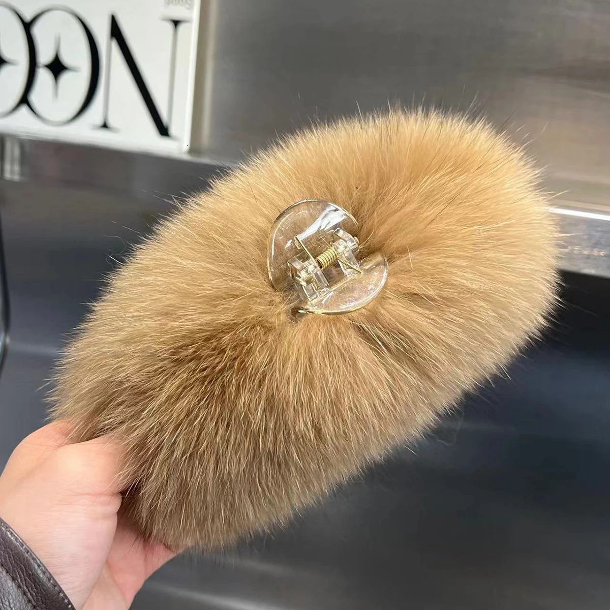Real Fox Fur Hair Clips Headdress Cute Hair Accessories For Women Plush Scratching Hair Headdress Fashion Girls Hair Accessoreis 250103