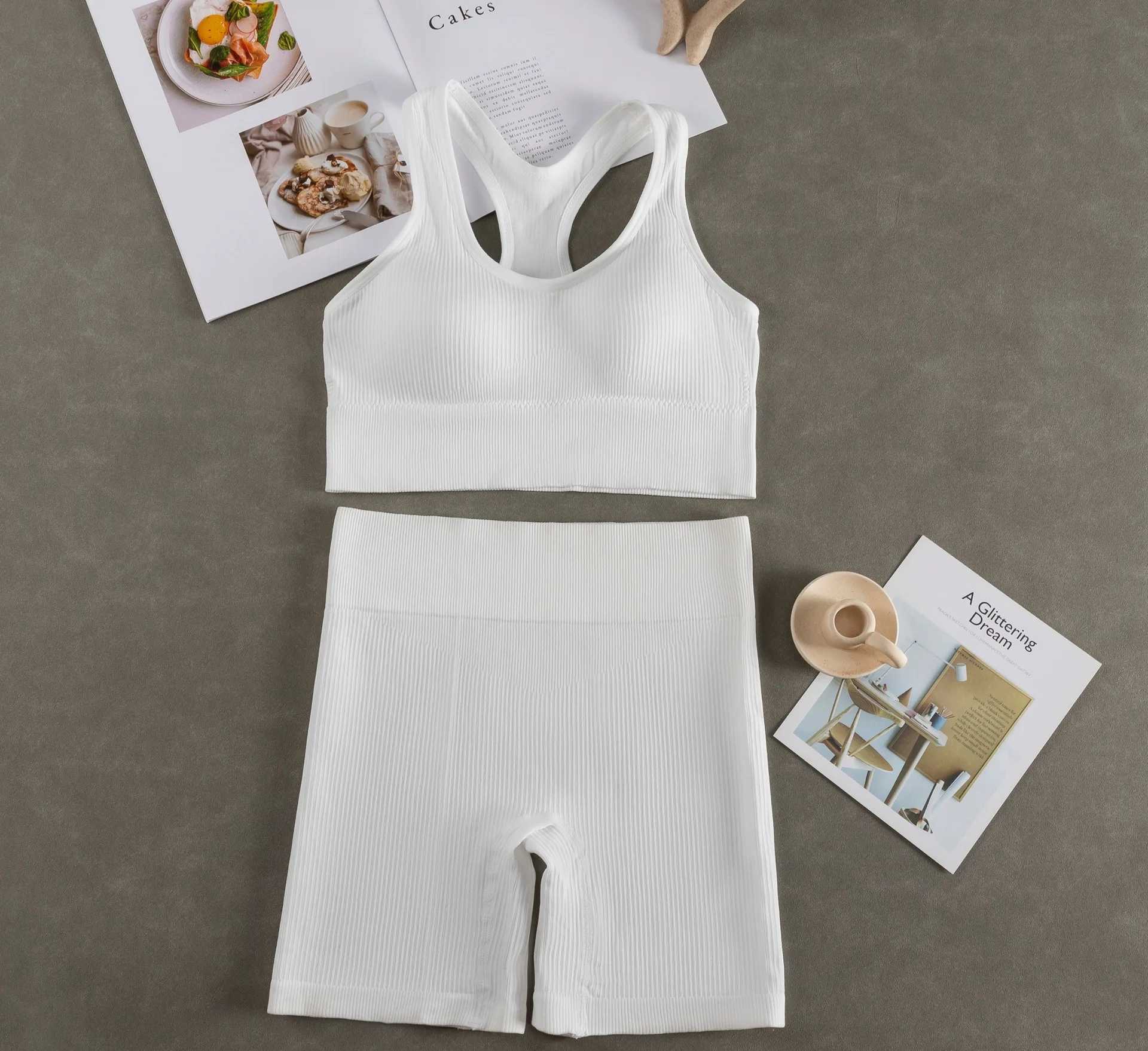 2 Yoga set Fitness suit Exercise Yoga set Fitness set ExerciseXJ250109