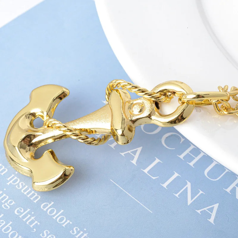Diana Baby Jewelry Gold Plated Anchor Pendant Necklace Copper Hollow Big Size High Quality For Women Man Hip Hop Daily Wear 250109