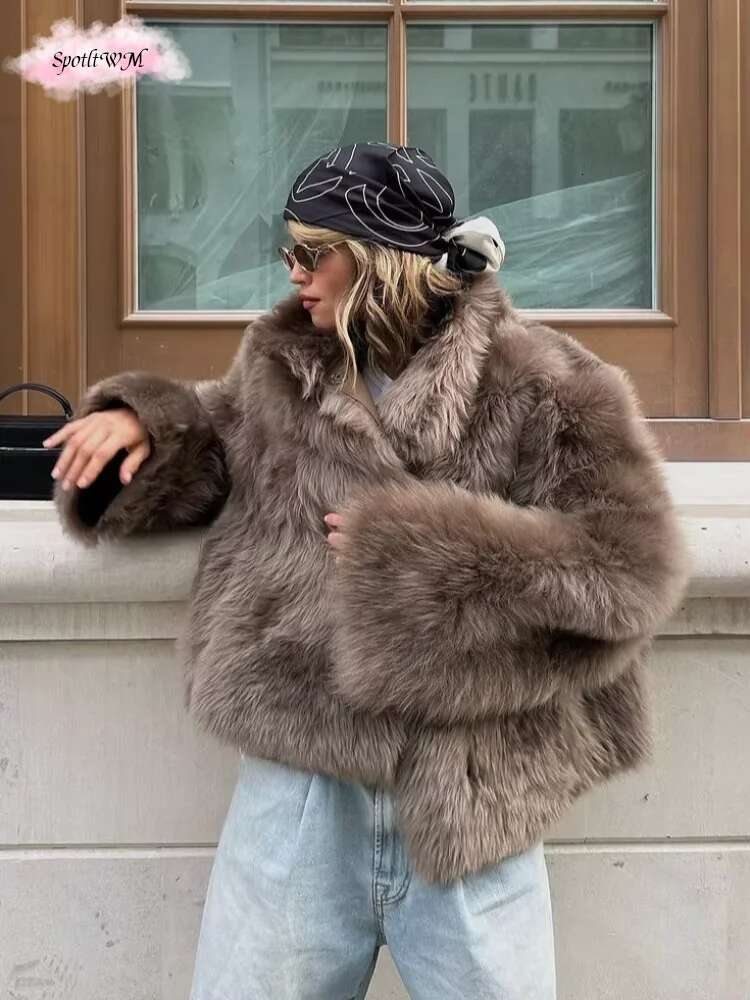 Solid Stand Collar Faux Fur Short Coat Women Elegant Fluffy Plush Hidden Button Long Sleeve Jacket 2024 New Fall Winter Outwear