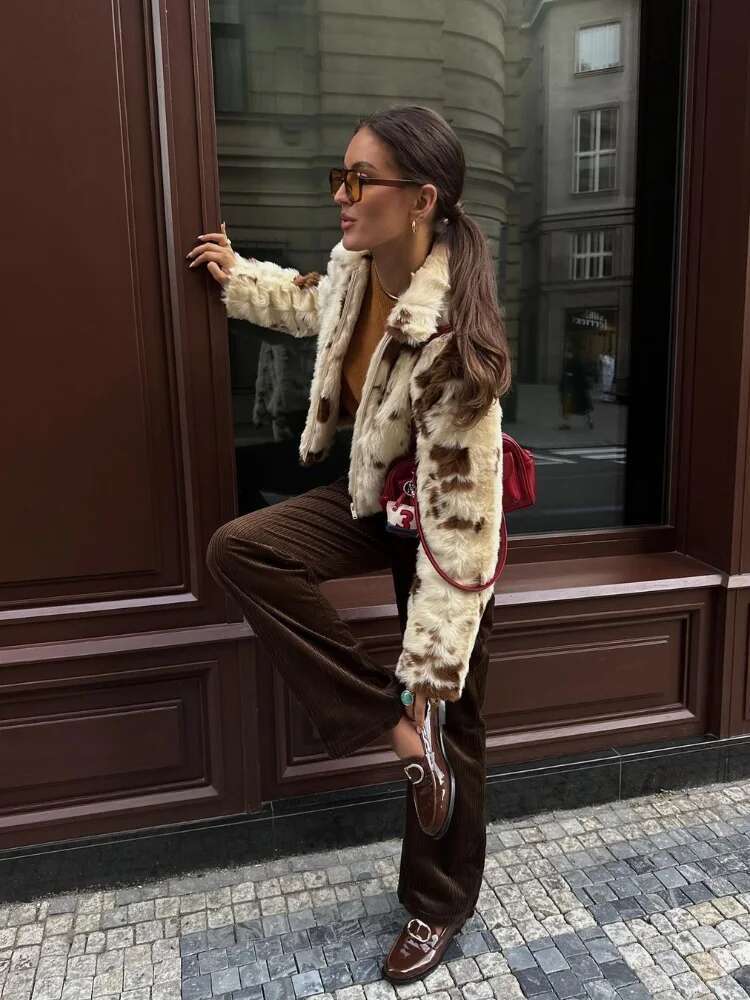 Faux Fur Contrast Women Coat 2024 Lapel Zipper Long Sleeve Female Coats Vintage Autumn Winter Pocket Thicken Warm Lady Outwear