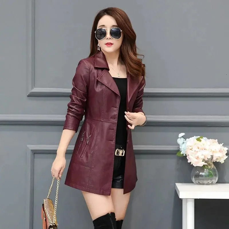 2024 AutumnWinter Haining Leather Coat Womens Mid length Korean Fit Thickened Windbreaker Trendy 250103