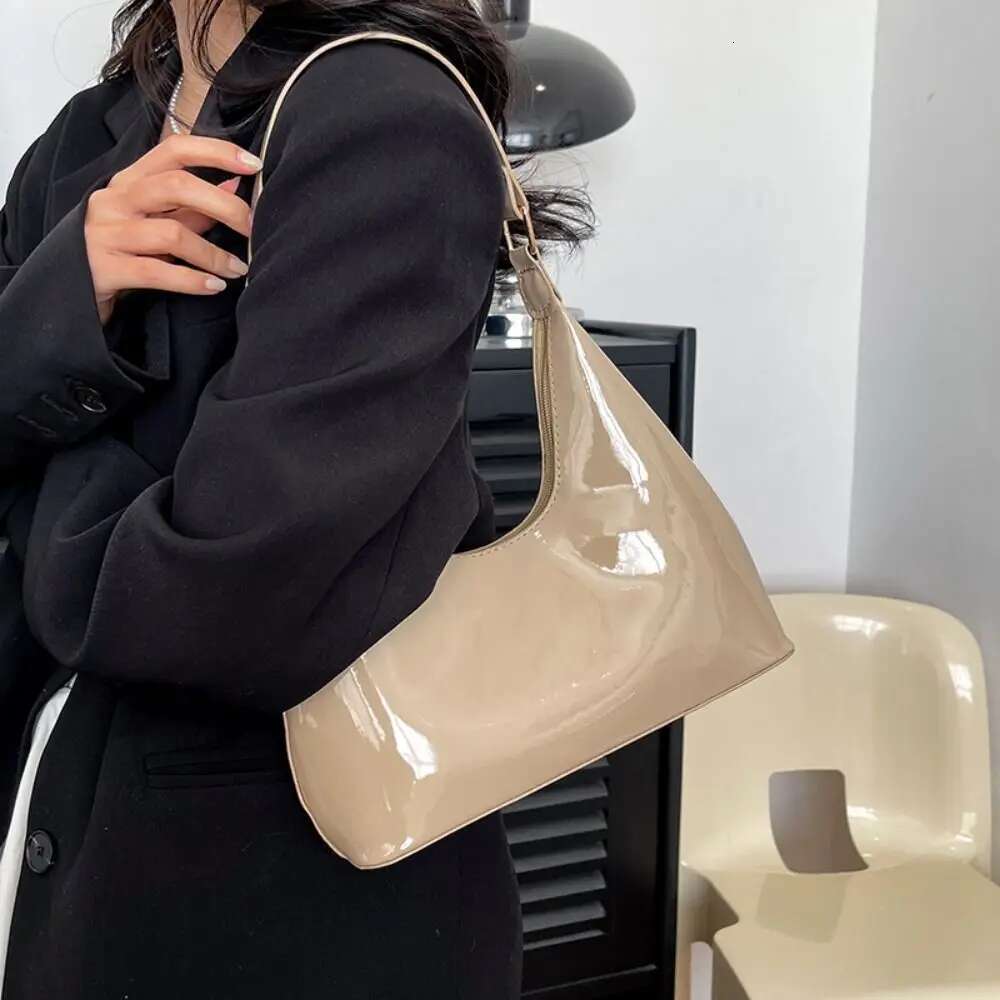 Glossy Shoulder Fashion PU Leather Solid Messenger Bag Purse Women