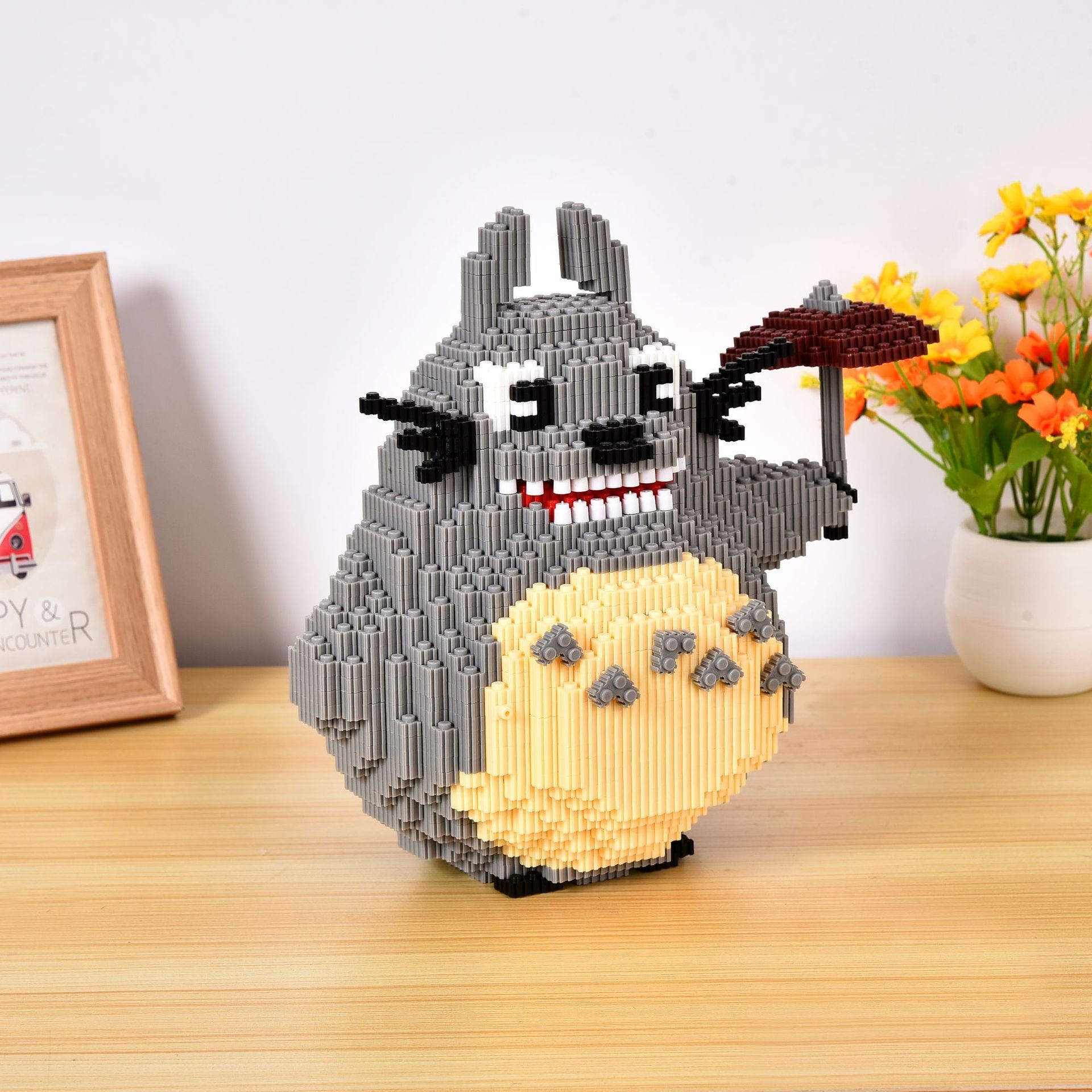 25cm high Hi Caipin Totoro Children and Adults Puzzle Pellet Building Blocks Assembly Toys