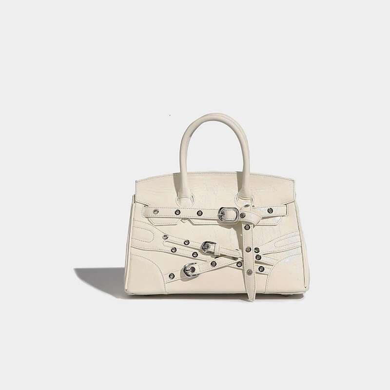 Niche Designer Punk Style Motorcycle Exquisite And Versatile Hot Girl High-End Casual Simple Handbag Shoulder Bag