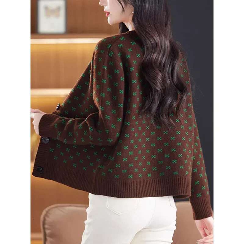 Women's Clothing O-Neck Vintage Jacquard Knitted Cardigan Autumn Winter Loose Soft Wool Thick Warm Sweater Commute Casual Top