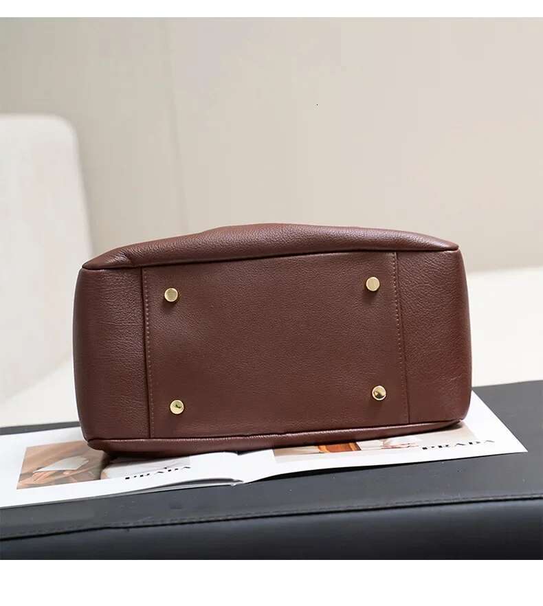 New High Class Coffee Color Large Mom Cloud Tote Soft Natural Cow Leather Women's Handbag Cowskin Female Shoulder Bag