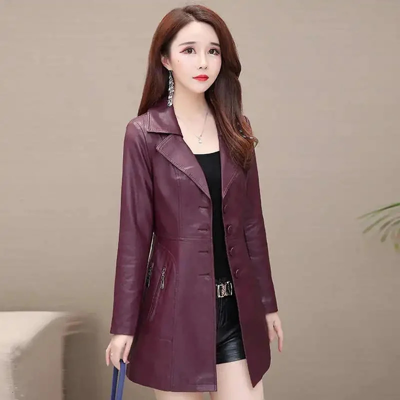 2024 AutumnWinter Haining Leather Coat Womens Mid length Korean Fit Thickened Windbreaker Trendy 250103