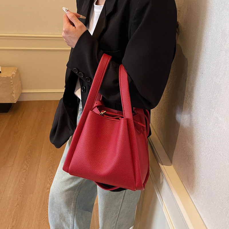 Women Leather Crossbody - Simple Multifunctional Shoulder Bag, Casual Large Hot Capacity Designer Mini Bucket Bag For Everyday Use - ,