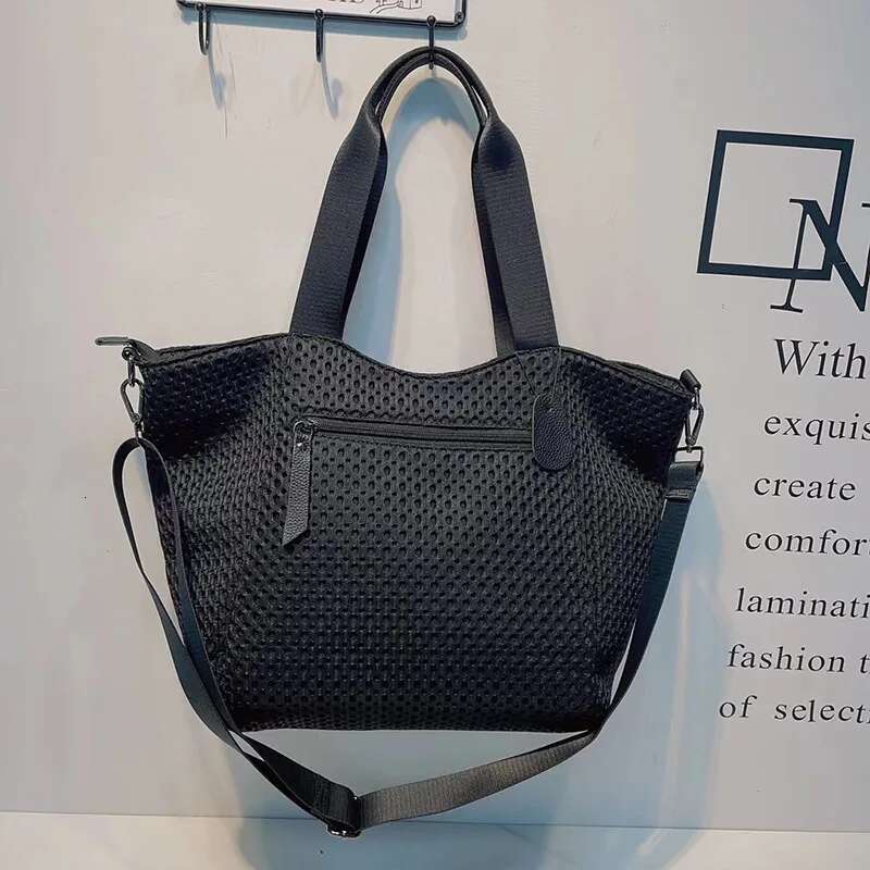 New Women's Slanted Shoulder Mesh Fabric Paired With Cowhide Handbag Men's Simple Short Distance Travel Bag
