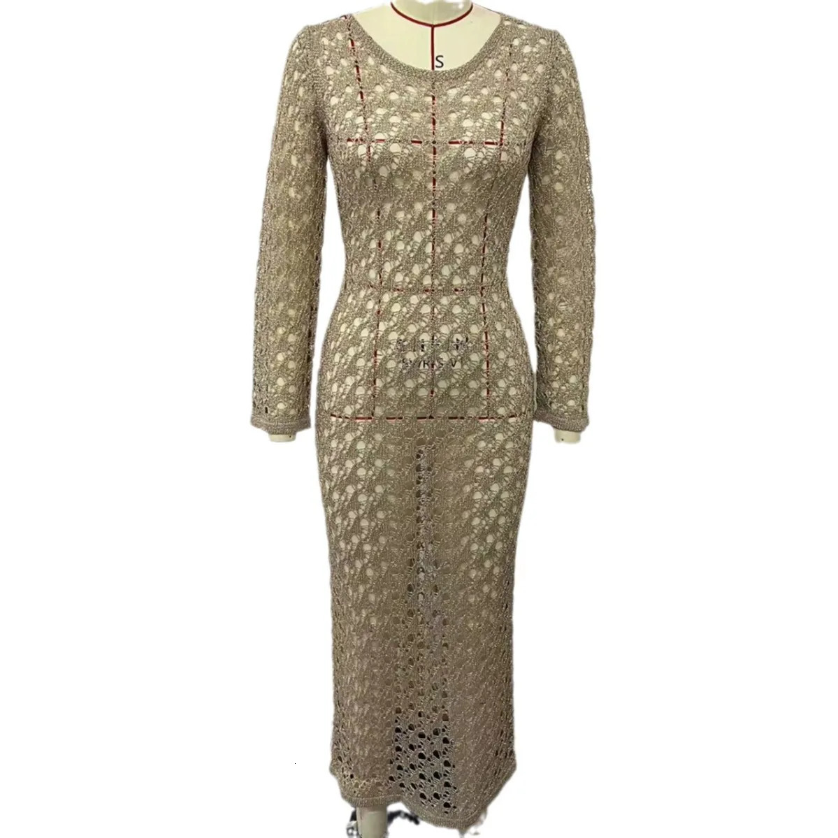 European and American Beach Dress Women Knitted Hollow Solid Color Sexy Open Back Lace Long Sleeved Bikini Cover Ups 250106