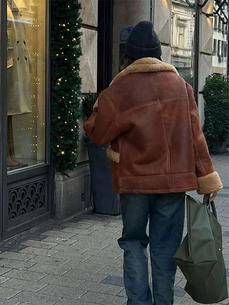 2024 Winter Brown Thickened Furry Leather Short Jacket Fashion Single Breasted With Pocket Coat Female High Street Warm Outwear