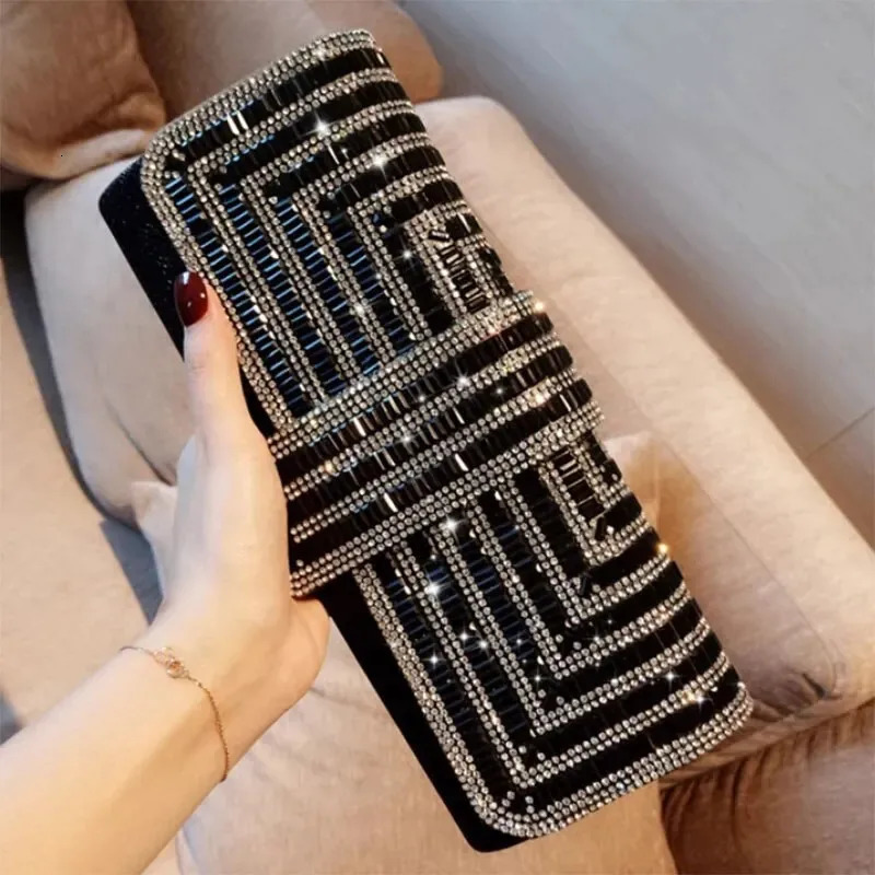 Womens Rhinestone Clutch Purses Evening Bags Sparkling Glitter Formal Party Wedding Cocktail Prom Bags with Chain 250106