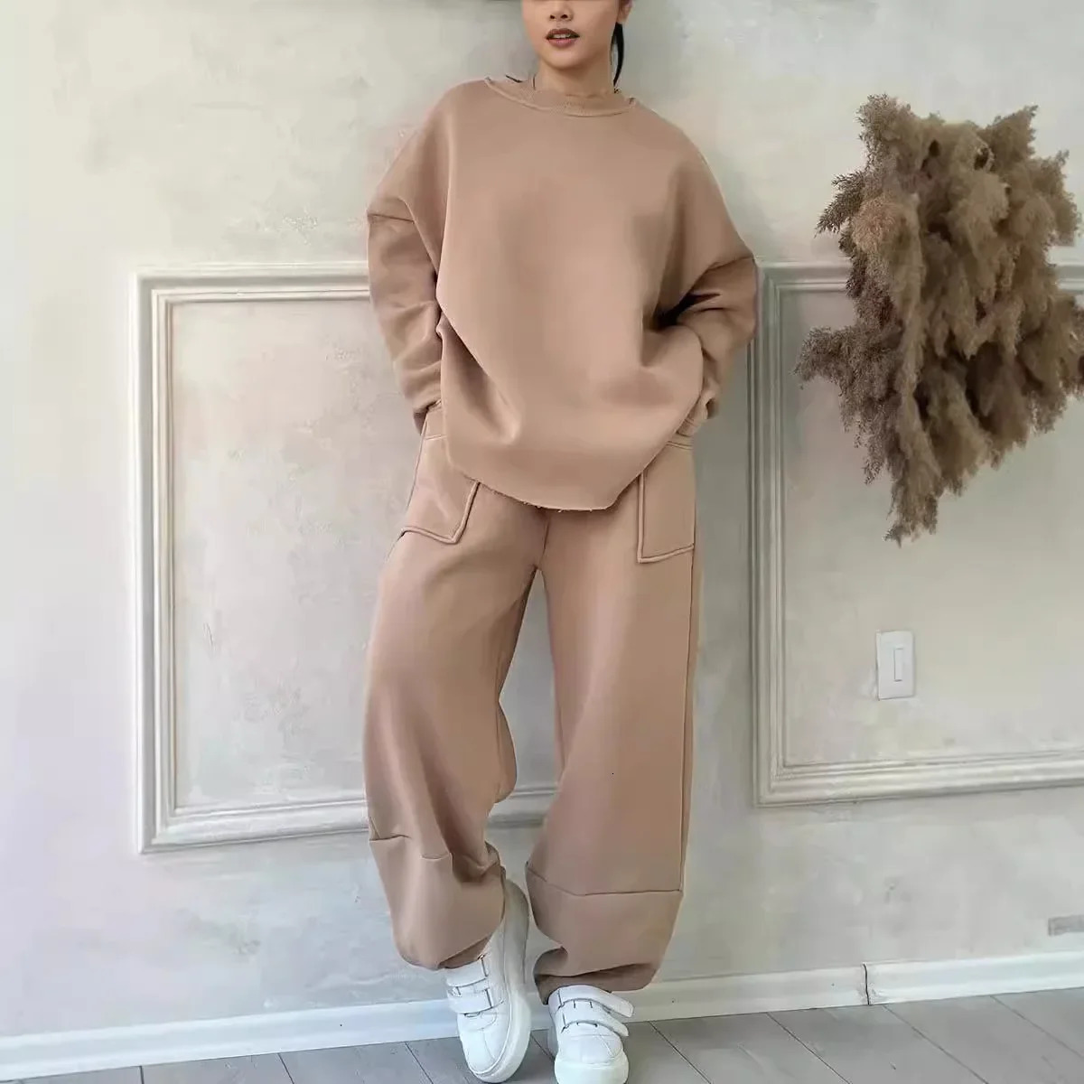 Two Piece Pant Sets Women Full Sleeve Sweatshirts Round Neck Straight Long Pants Suits Solid Spliced Thick Autumn Winter 250106