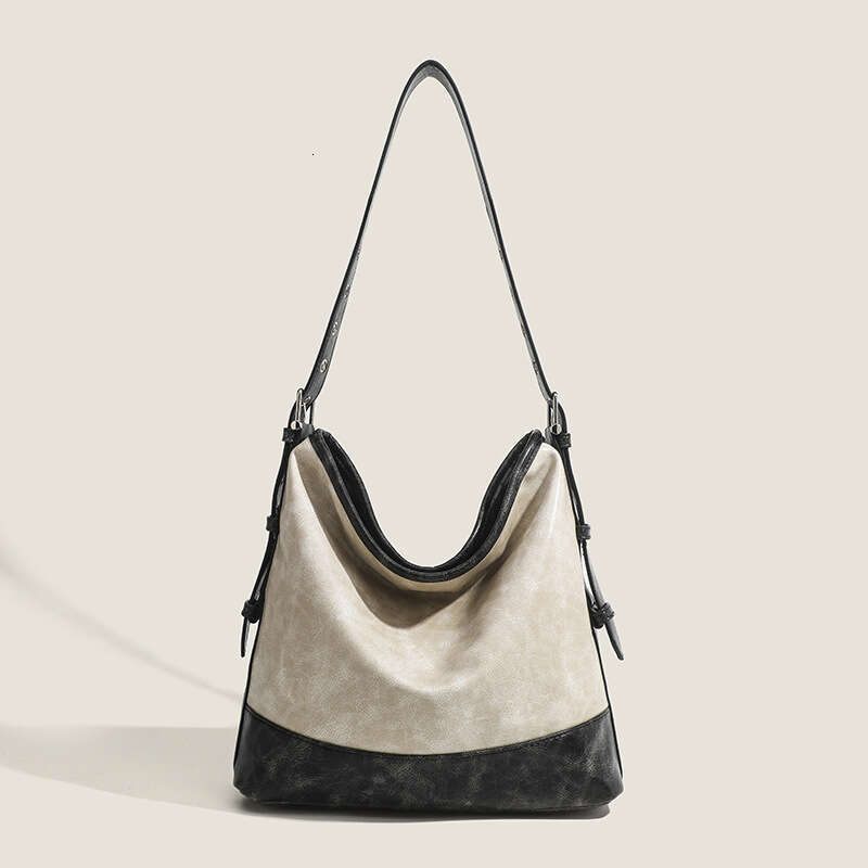 2025S Designer Bag New Women s Large Capacity High End Soft Leather Handbag Fashion Leisure Single Shoulder Crossbody Bag Outdoor Leisure Travel Stora