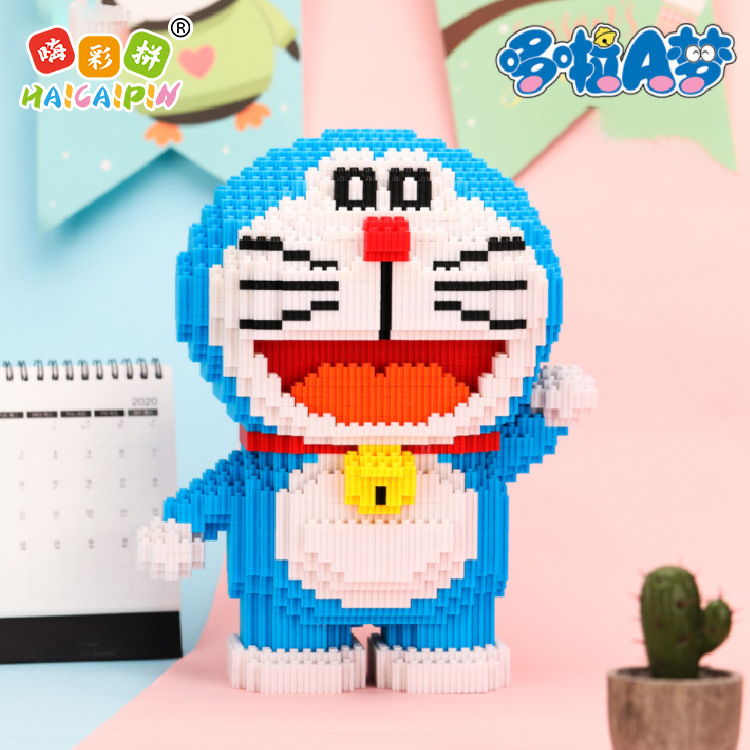 30cm high Hi Caipin genuine licensed doraemon net red with the same model educational adult toys particles building blocks
