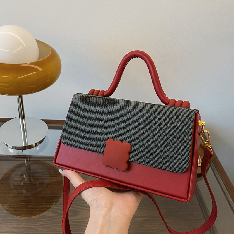 Bag Handheld Versatile Box 2025 New Color Contrasting Beautiful Small Square Style Cross Single Shoulder Women's Bag Trendy