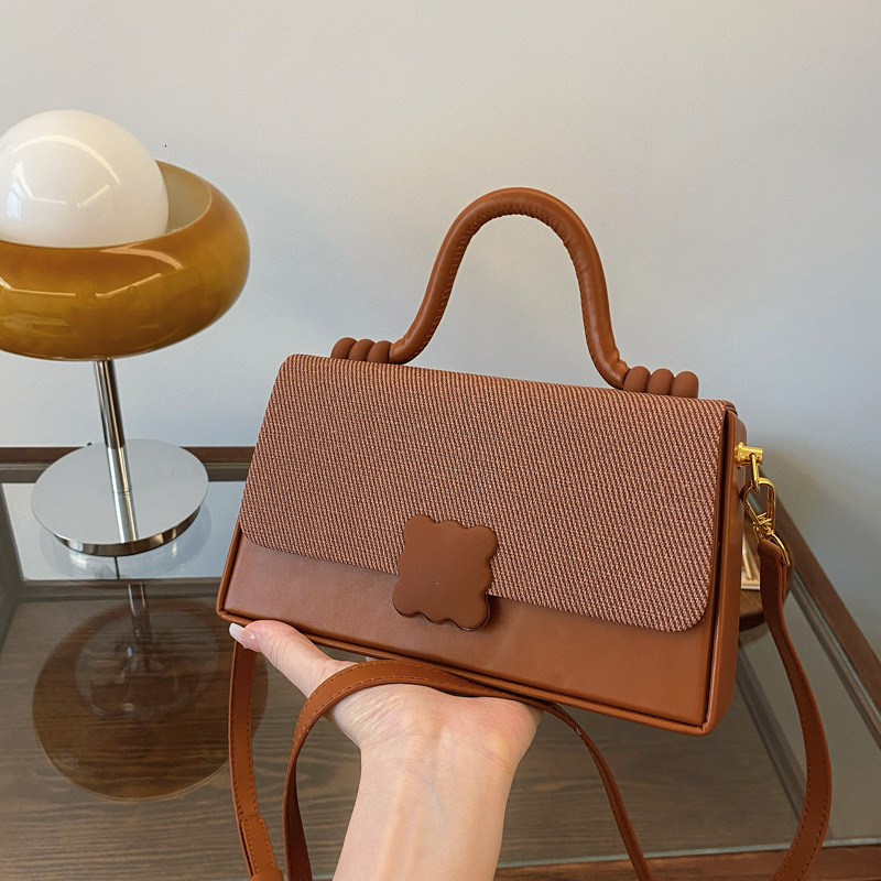 Bag Handheld Versatile Box 2025 New Color Contrasting Beautiful Small Square Style Cross Single Shoulder Women's Bag Trendy
