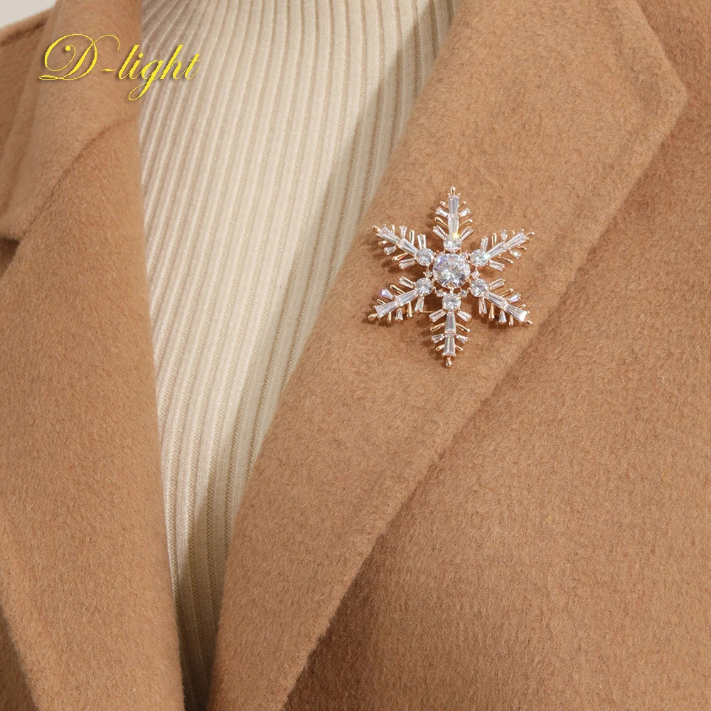 Full Zircon Snowflake Brooch Lady Elegance Suit Shirt Dress Accessory Banquet Wedding Party Daily Jewelry Exquisite Gifts 250103