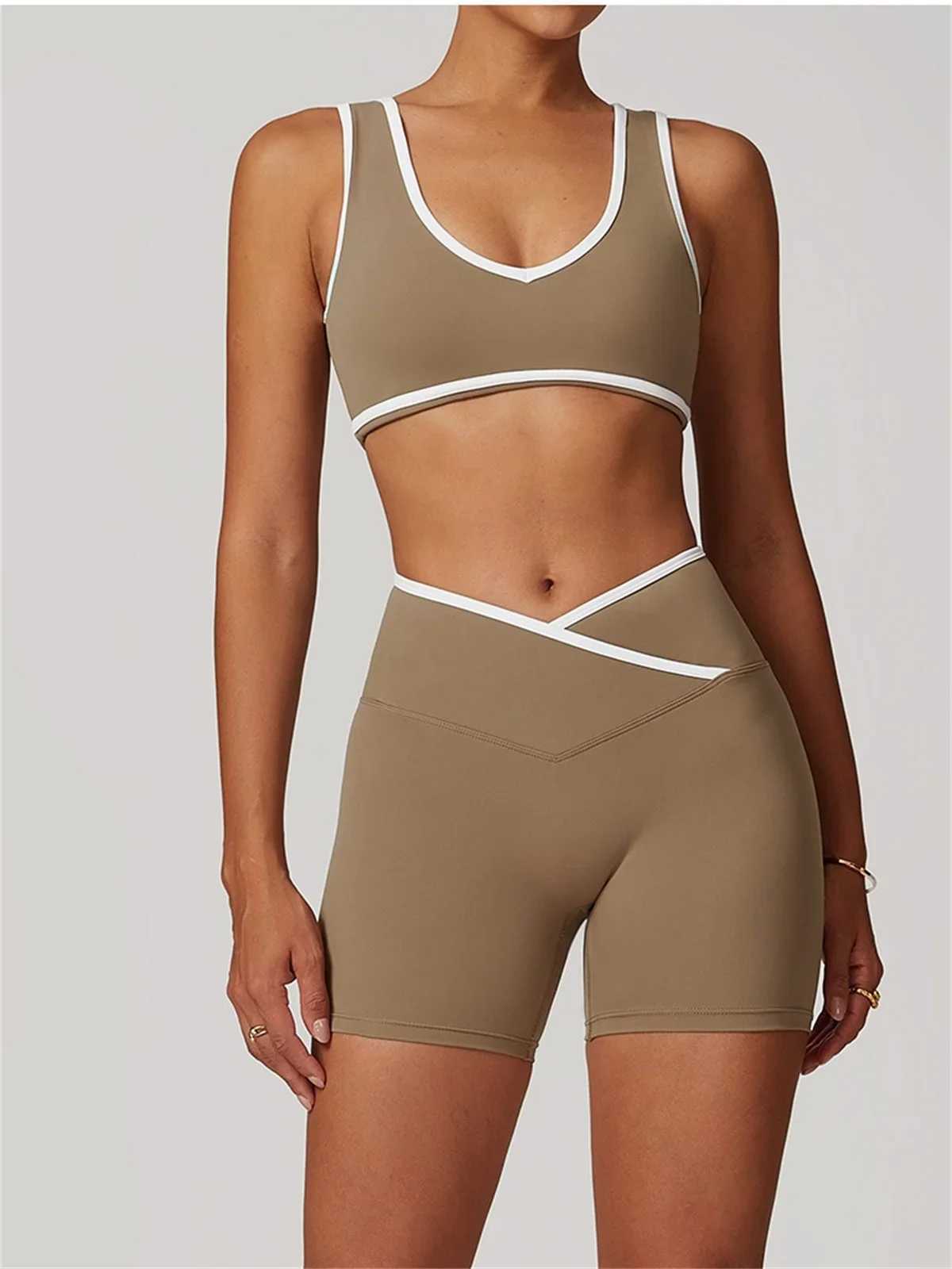 Scrunch Yoga Short Set Women Pink Contrast Padded Bra Crop Top Cross High Waist Sports Pants Fitness Gym Suit TracksuitXJ250109