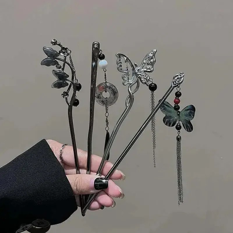 Chinese Style Butterfly Flower Tassel Hair Stick for Women Vintage Metal Hanfu Chopstick Sticks Accessories 241228