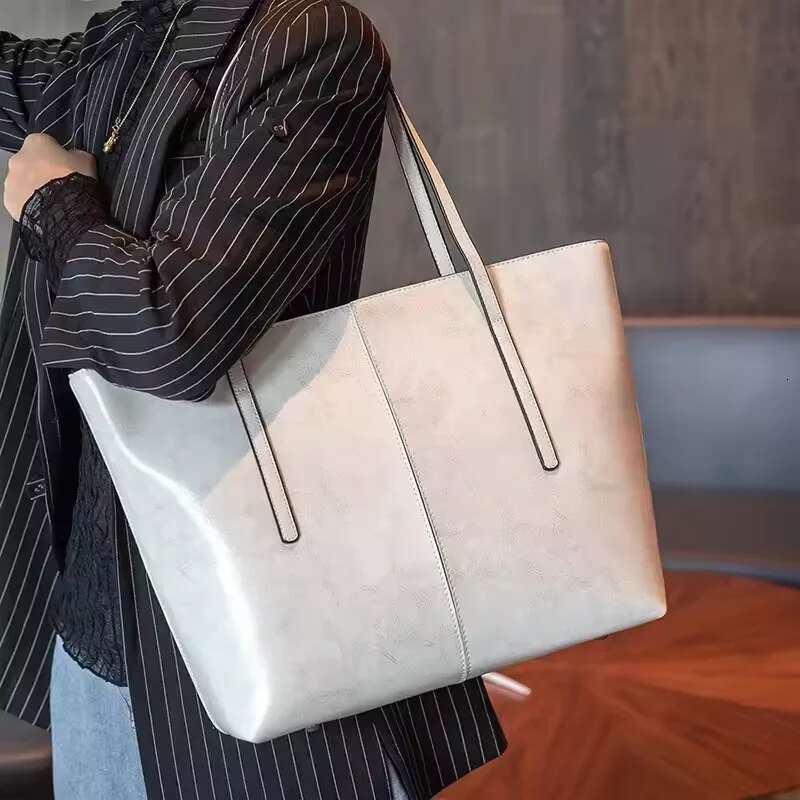 Genuine Leather 2025 Trend Designer Laptop Shoulder Bag Shopper Office Women's Handbag
