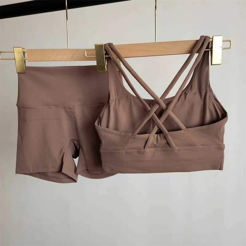 Solid color clothing womens gym set bra short leg sportswear cross shoulder straps running sportswear soft X250110