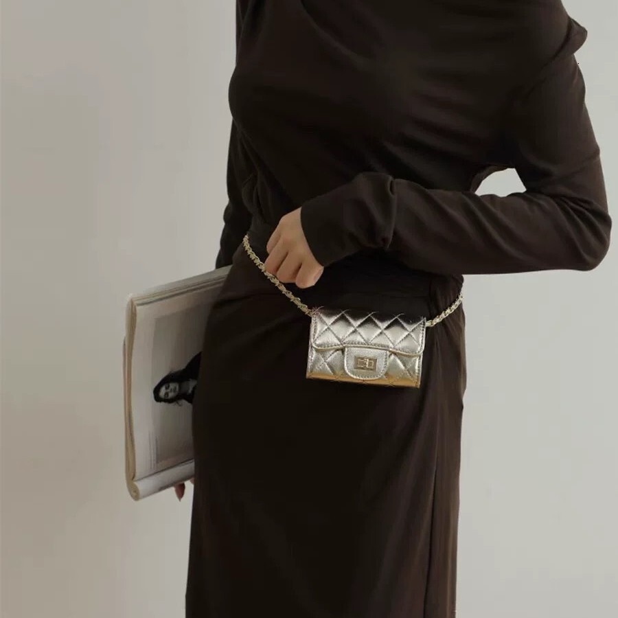 Bag Xiaoxiangfeng Ling Grid Chain Lock Small Square Women's Mobile Phone 2024 New Niche Fashion Single Shoulder Crossbody Bag