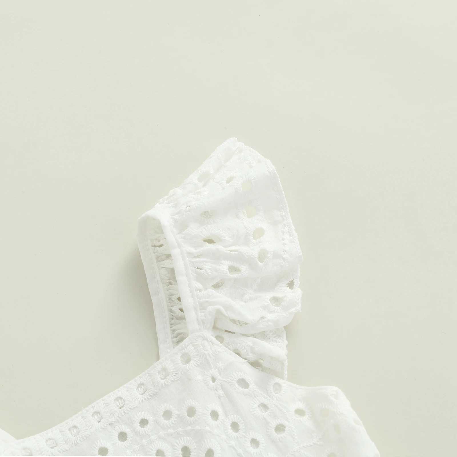 Baby and childrens lace Tutu dress baby and girl solid color flying sleeve V-neck patch workwear 100% pure cotton dress (white pink) 1-5T W250111