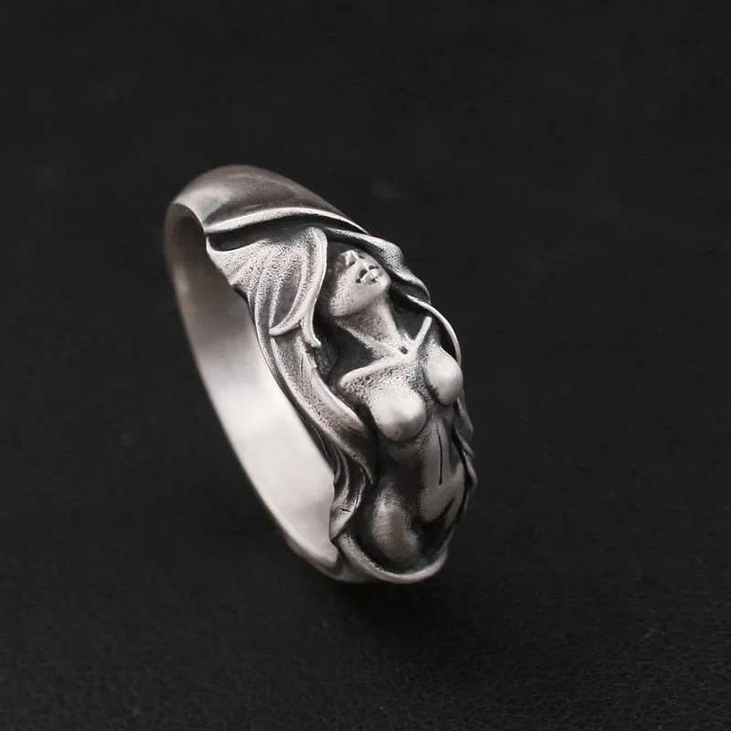 Fashion Punk Jewelry Personalized Nude Women Retro Ring Tren Mens Cool Party and Holiday GiftsXJ250110