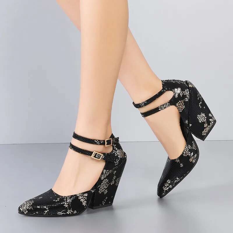 Red Pointed Sandals With Wedge Women's Summer New Leather High Heeled Elegant Shoes For Women 2024