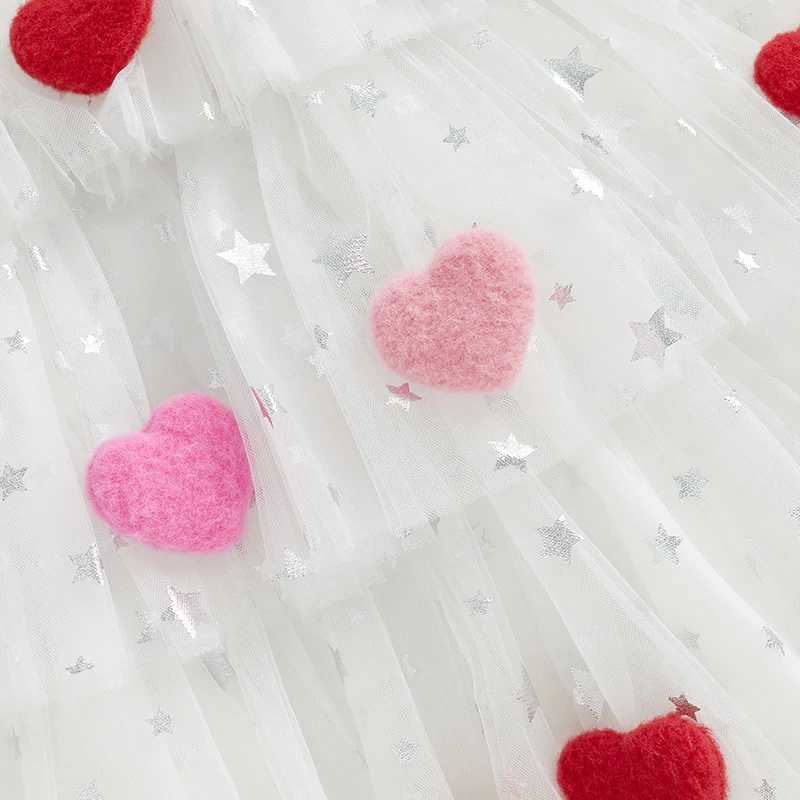 Childrens Girls Fashion Valentines Day Dress Star Printed Square Collar Sleeveless Layered Chiffon Dress with 3D Heart 1-9 Years W250111