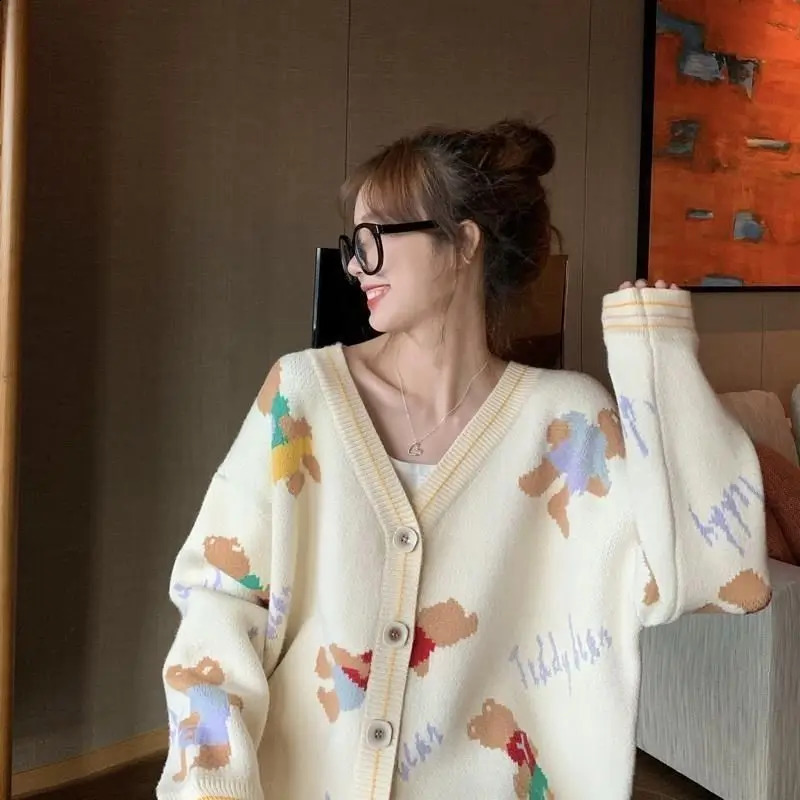 Knitted Korean Cardigan Womans Clothes Cute V-neck Jacquard Loose Outerwear Lazy Style Youth Lively Fashion Trend Autumn Winter 250106