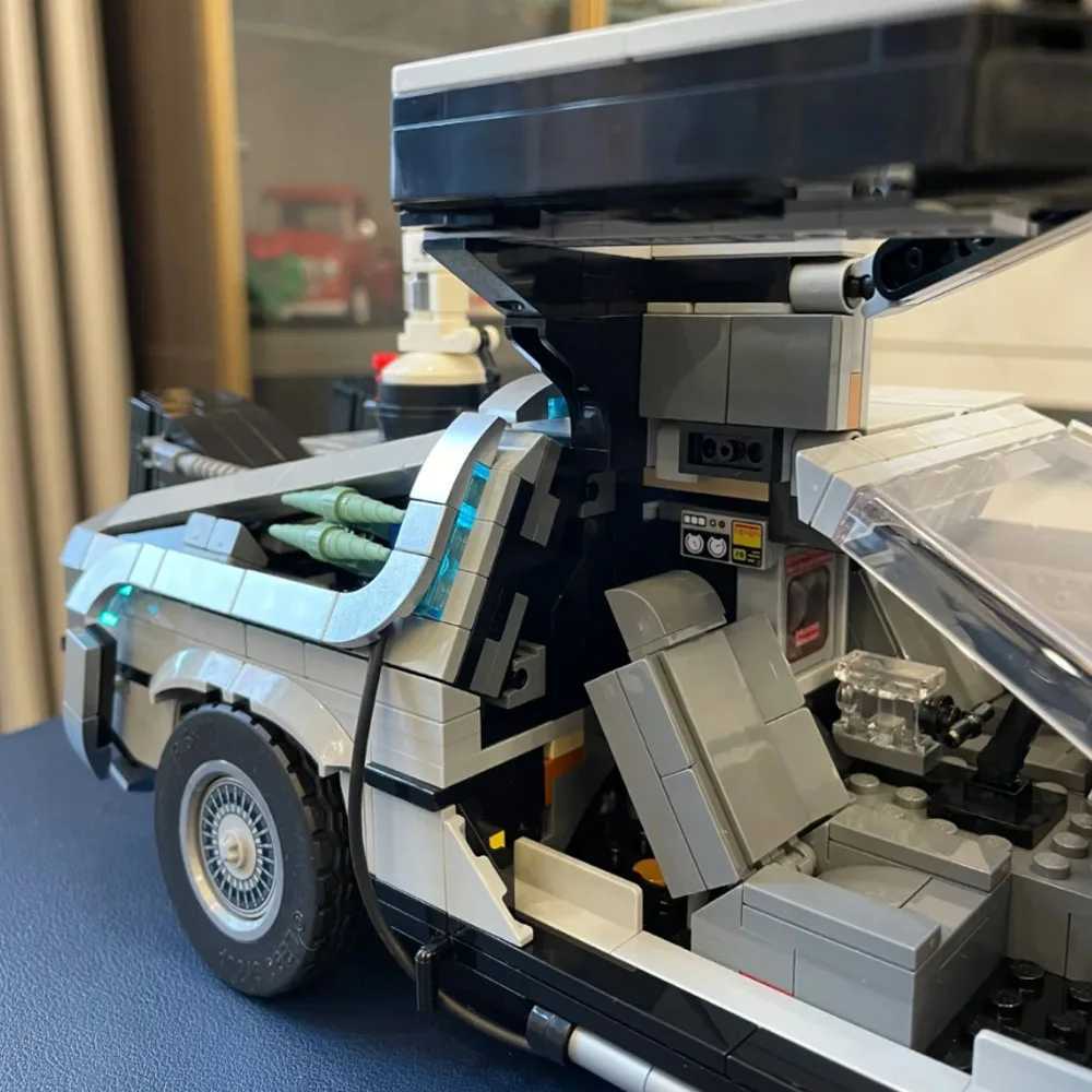 2024 NEW Back to the Future Time Machine Compatible 10300 Building Blocks Technical Car Bricks Construct Toys Gifts Spot goodsXJ250102