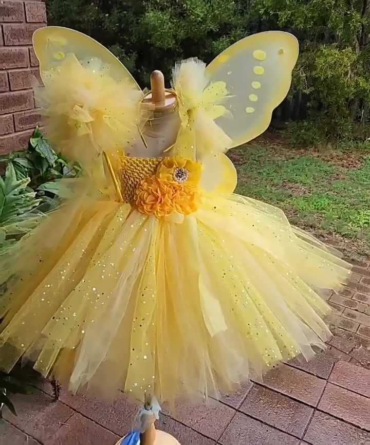 Girls Yellow Sparkling Flower Fairy Dress Childrens Butterfly Sparkling Tutus with Wings and Hair Childrens Par Clothing Set W250111
