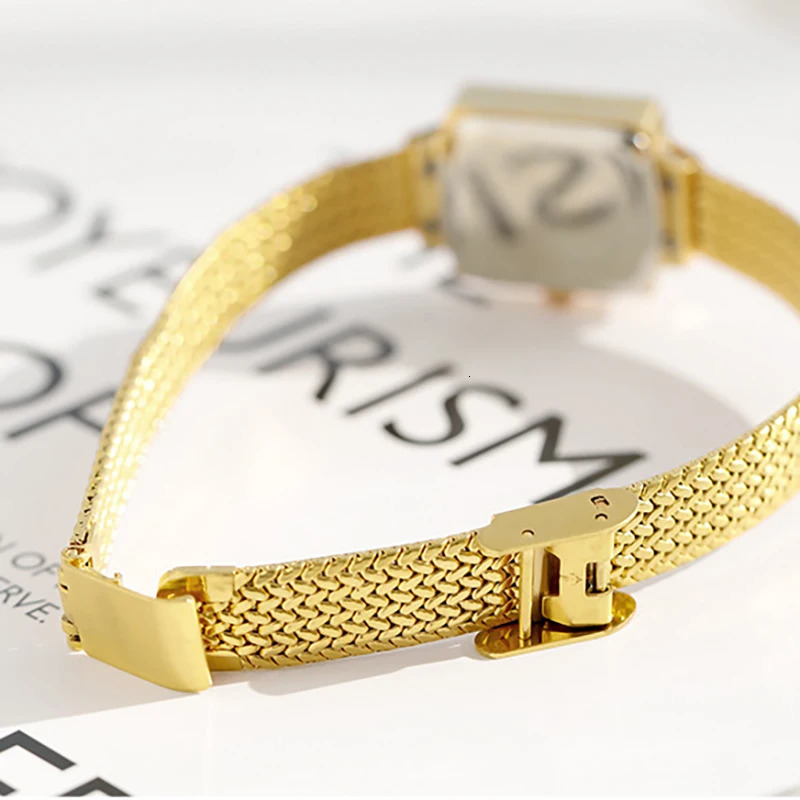 Fashion Gedi Top Band Womens Small Square Waterproof Quartz Temperament Water Exquisite Diamond Mesh Chain Gold Gift Watch 241228