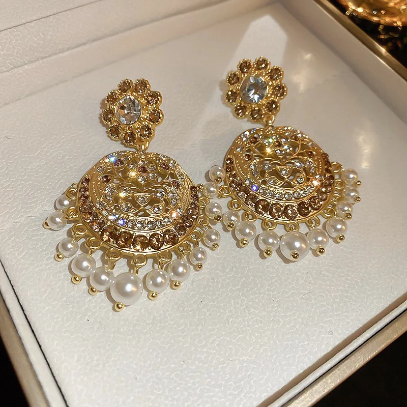 Baroque style gold rhinestone flower pearl tassel earrings womens statement jewelry retro crystal party earrings 250110