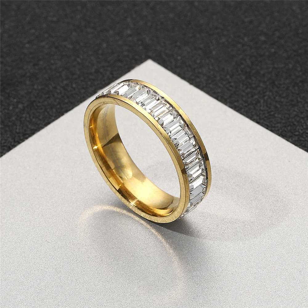 2022 Cubic Zirconia Ring 6mm Womens Gold/Silver Color Stainl Steel Wedding Band d Out CZ Rings for Women Jewelry GiftsXJ250110