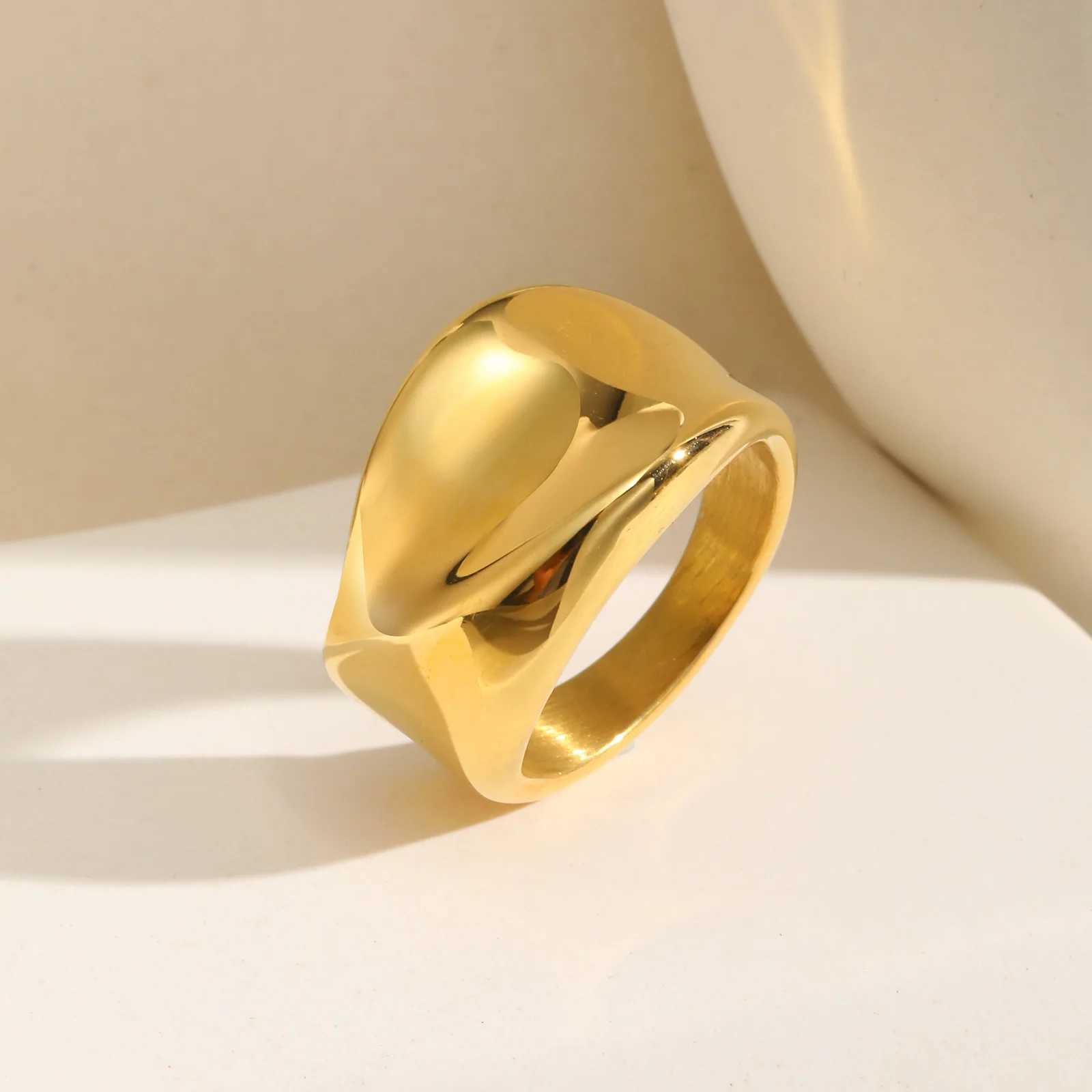 Vnox Stainl Steel Ring For Women GirlsHand Polished Smooth Metalic Texture Geometric RingsFashion Jewelry Statement GiftsXJ250110