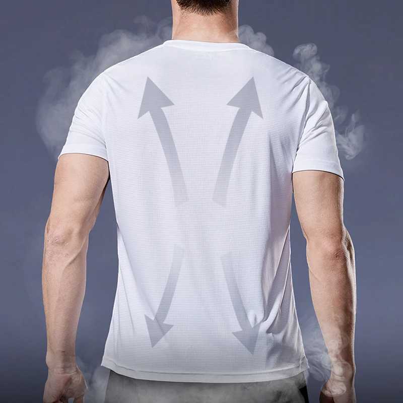 Mens short sLeeved sports T-shirt quick drying running T-shirt breathable fitness shirt ice silk gym mens clothing W250111