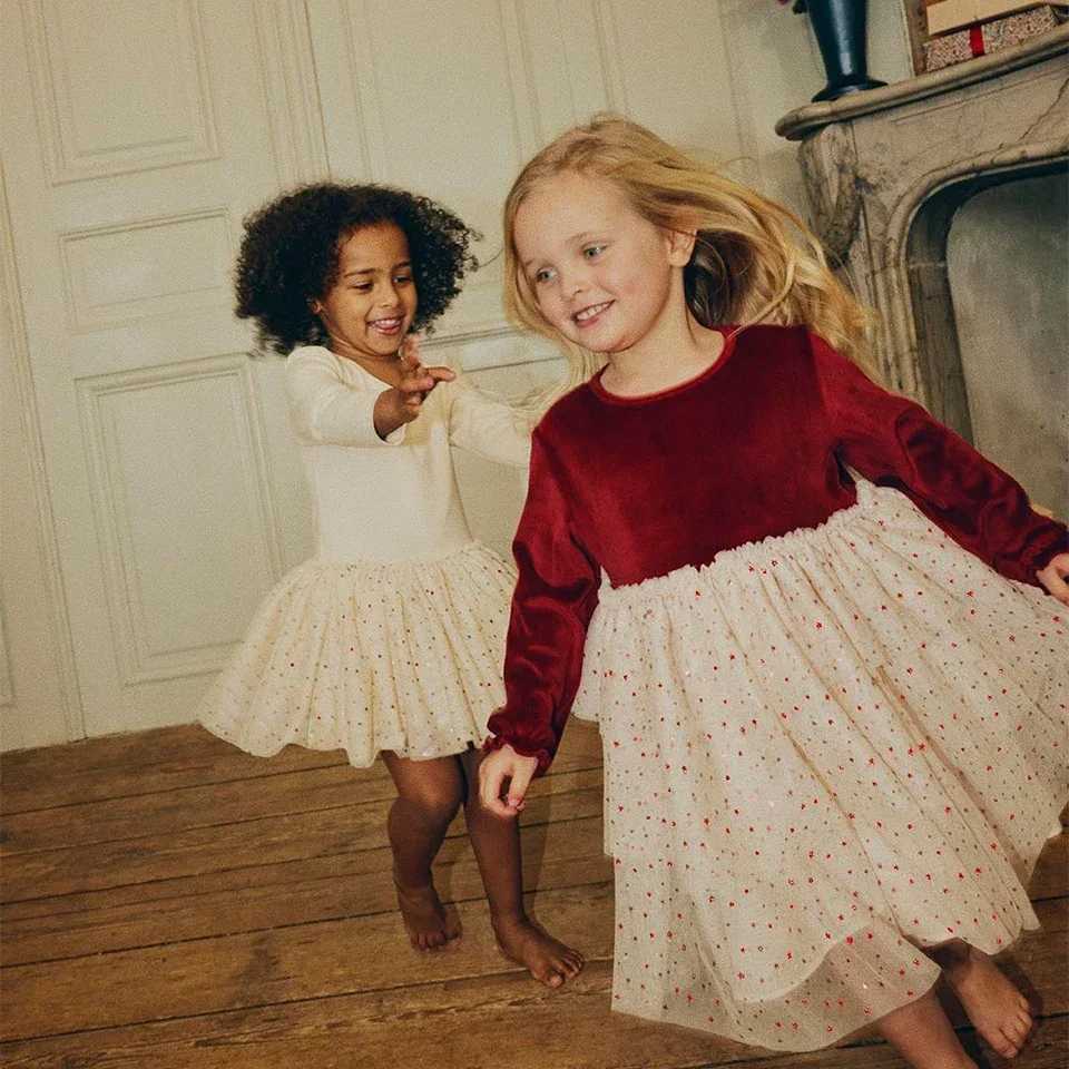 2024 Christmas KS Girls Princess Mesh Dress Childrens Pre glitter Dress Baby Cute Skiing Carnival Par Childrens Voile Dress Gift W250111