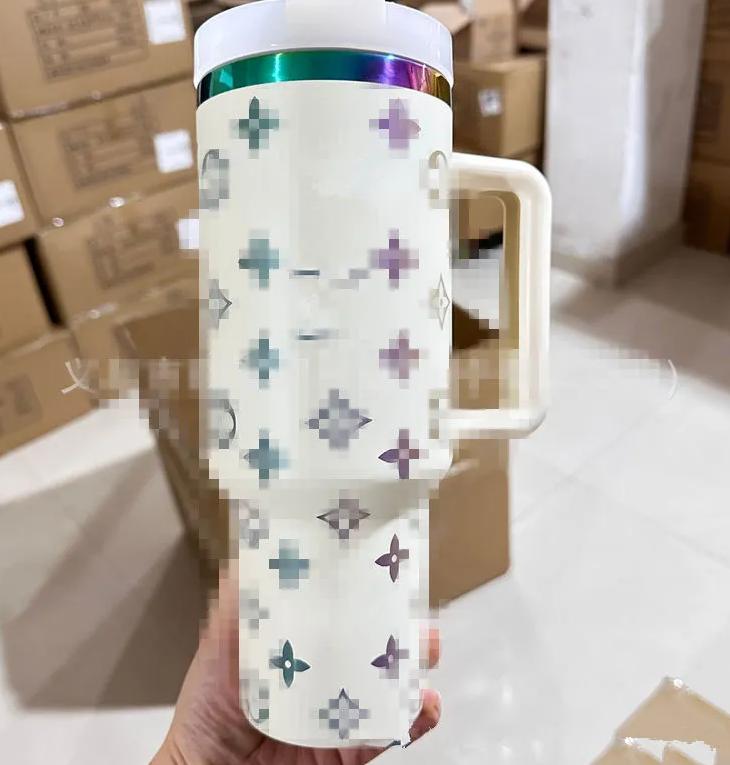 US Stock Designer 40oz Cup Tumbler With Handle Straw 304 Stainless Steel Car Cups With Lid Box Pre Sale For Christmas Gift Box 0111