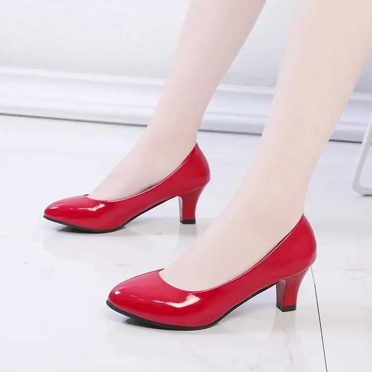 New Arrival Womens leather high heels new high-quality shoes classic black and white pump suitable for office womens white high heels red sexy high he