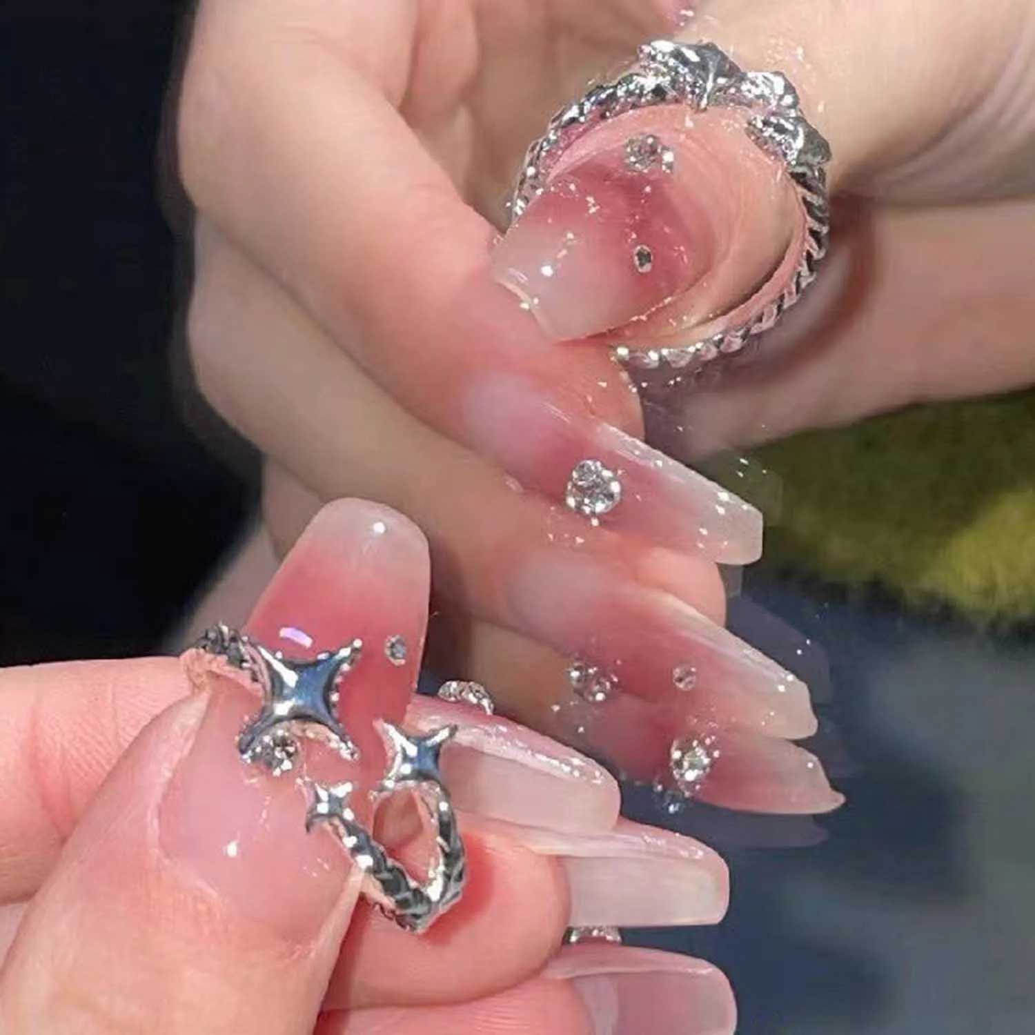 2024 New Korean Silver Color Pointed Star Rings For Women Simple Y2k Cross Star Opening Adjustable Finger Ring Jewelry GiftXJ250110