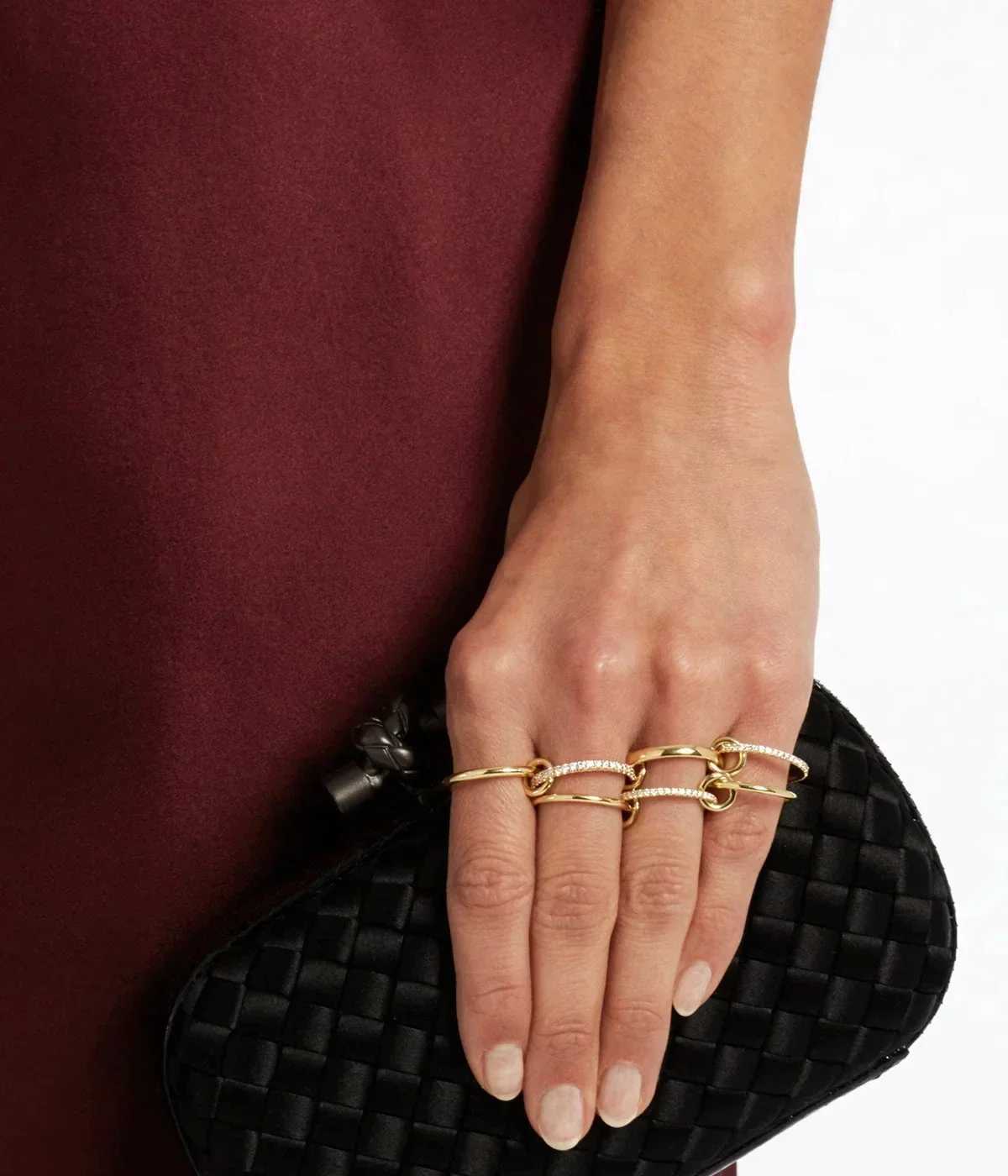 2025 New Stacking Engagement Band Rings For Women Plain Micro Paved 5A CZ Mix Color Multi Pieces Stack Full Finger JewelryXJ250110