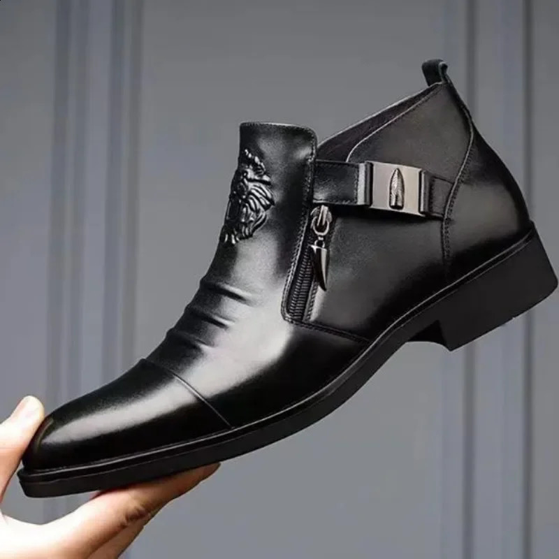 Mens Vintage Cowboy Boots Leather Buckle Strap Punk ankle boots Pointed Toe Motorcycle Boots buty do kostki sepatu pria Black 250106