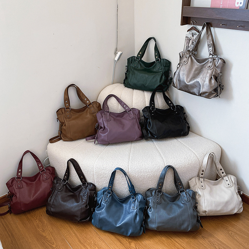 2025 Designer style 3 2025 new free shipping designer Shoulder Bags for women Fashion and leisure Tote bag vintage Minimalism black white grey