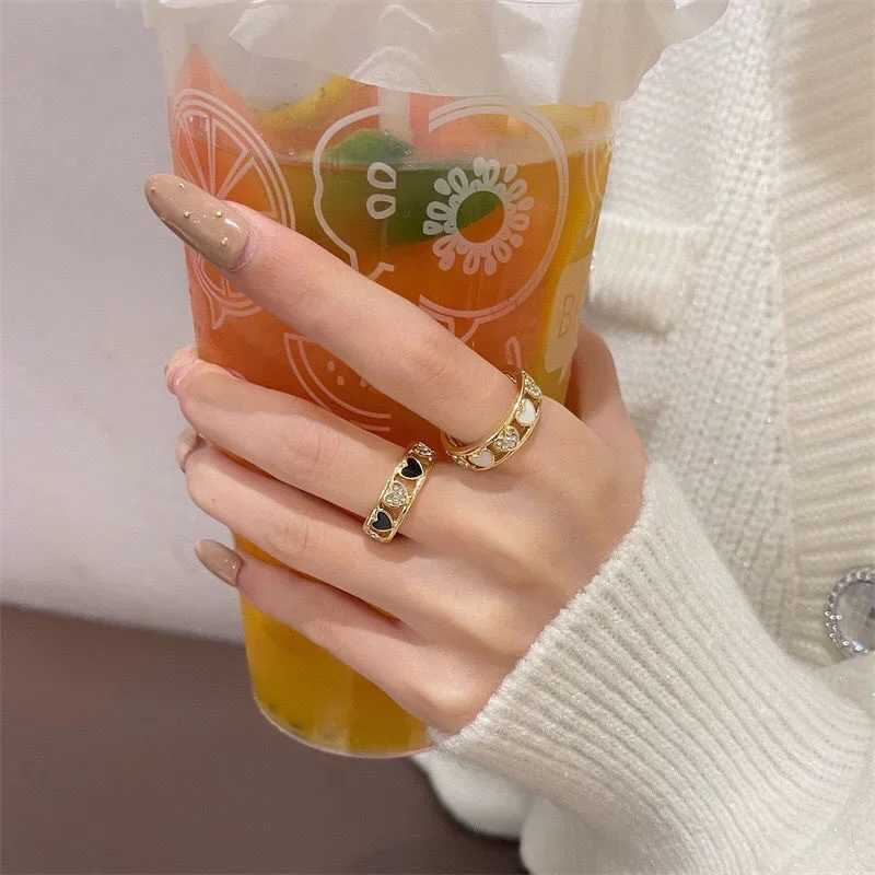 Heart Hollow Out Rings Women Tren Luxury Design Opening Adjustable Finger Ring Boho Fashion Wedding Ring JewelryXJ250110